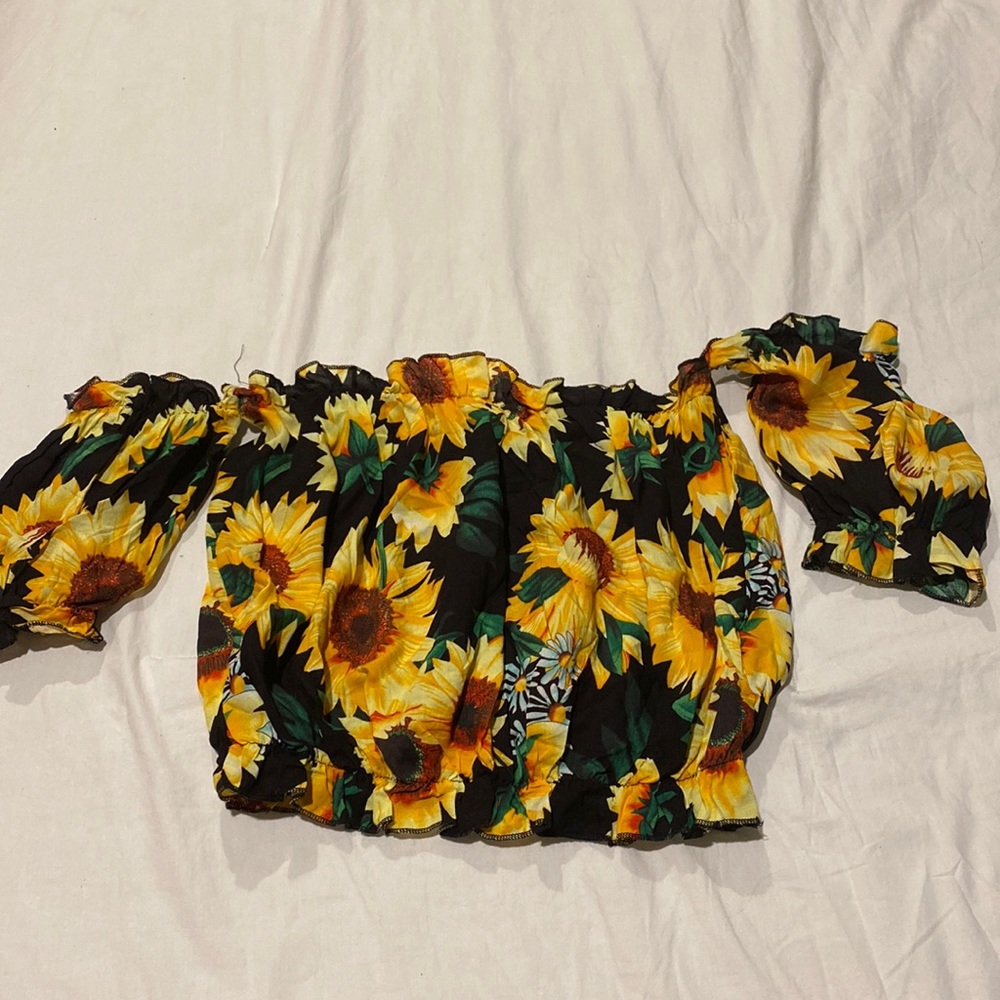 Sunflower off the shoulder crop top
